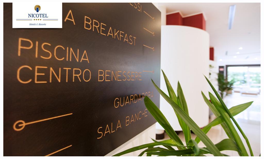 Nicotel Pineto Castellaneta Marina Exterior foto